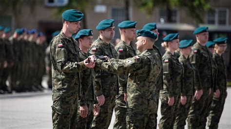 zasadnicza służba wojskowa w polsce